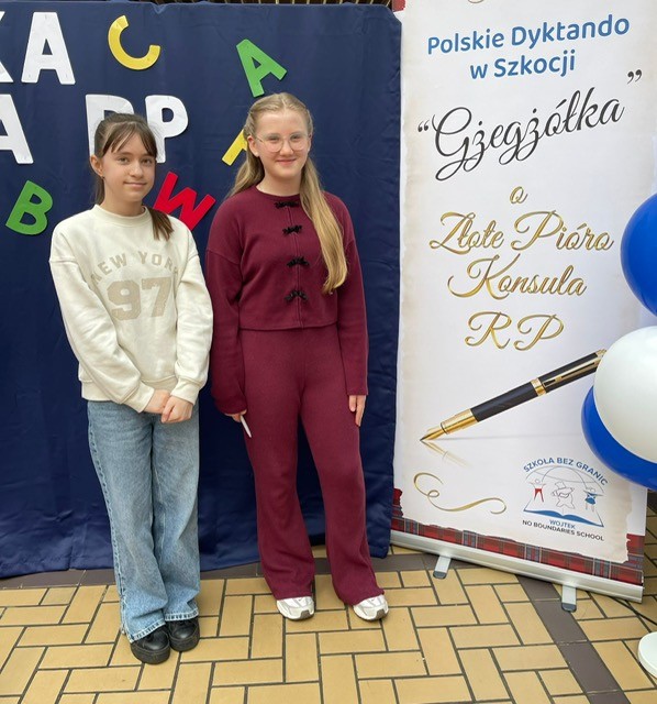 Jesteśmy dumni! Nasze uczennice w XV Polskim Dyktandzie 💙